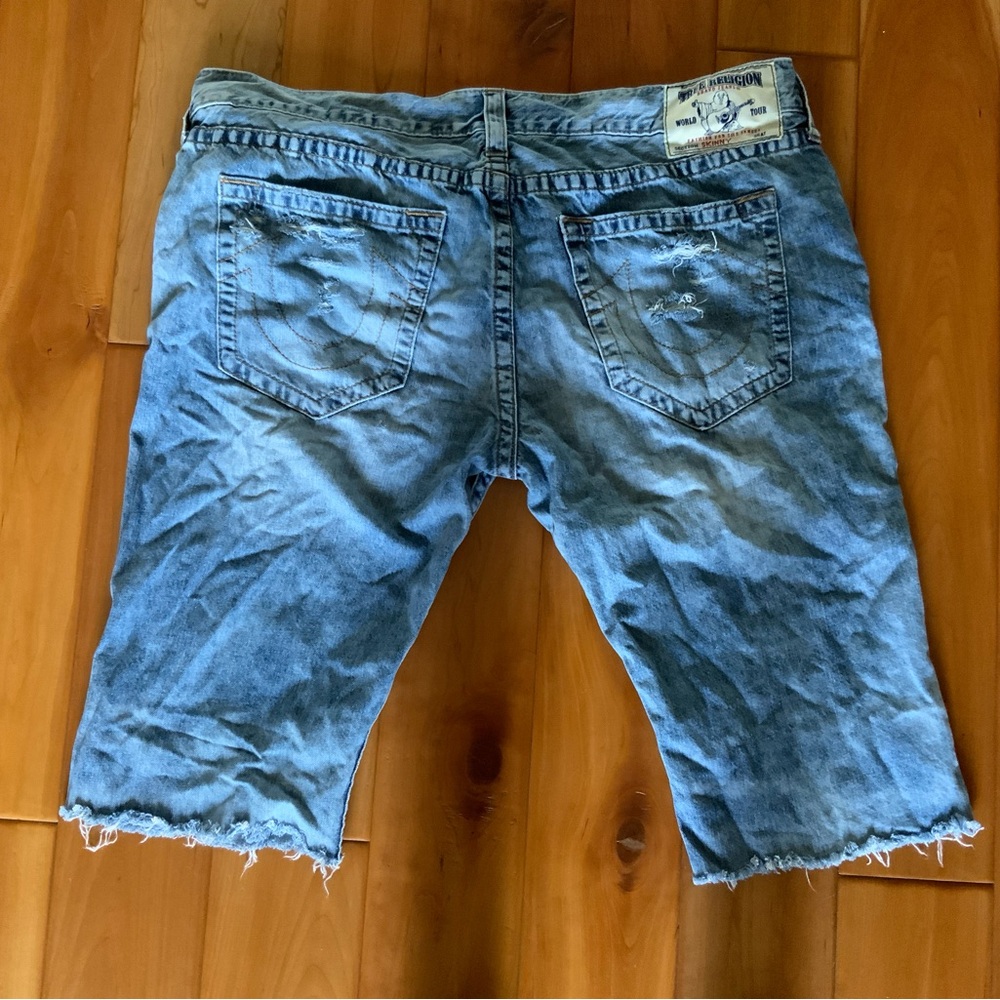 True Religion jean shorts size 42